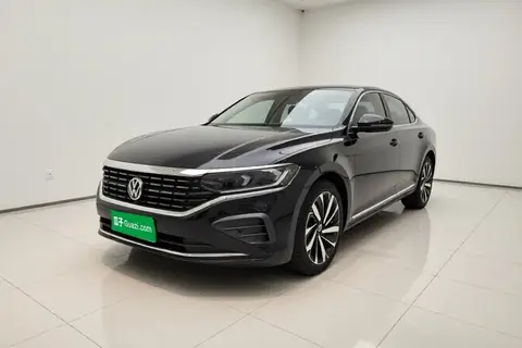 Volkswagen Passat 2024