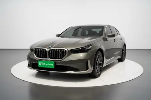 BMW i5 2024