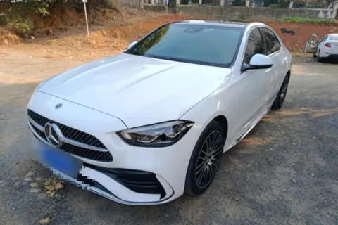 Mercedes-Benz C-Class 2022