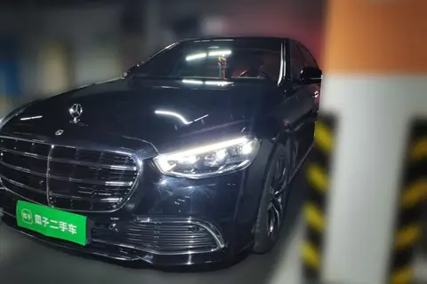 Mercedes-Benz S-Class 2022