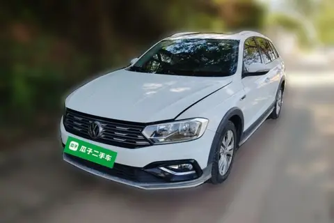 Volkswagen C-TREK 2017