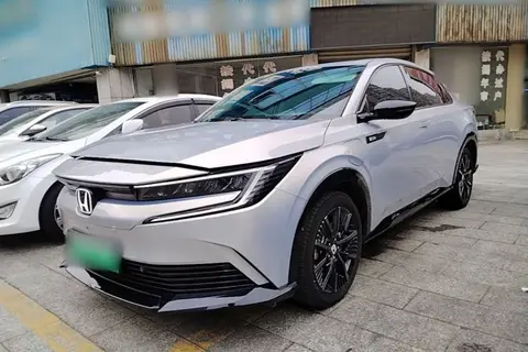 Honda e:NP2 2024
