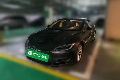 Tesla Model S 2016