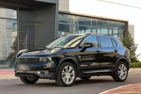 Lynk & Co 01 2019