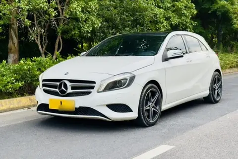 Mercedes-Benz A-Class 2014