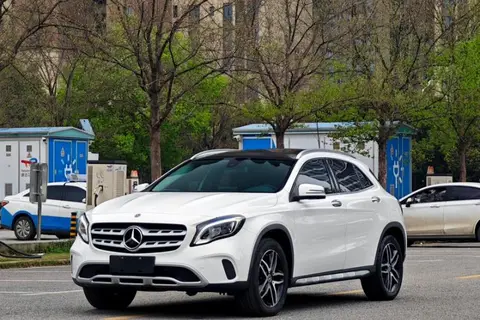 Mercedes-Benz GLA 2018