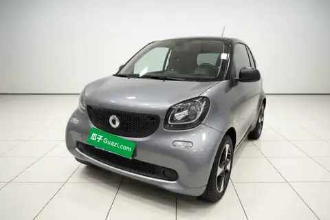 smart fortwo 2018