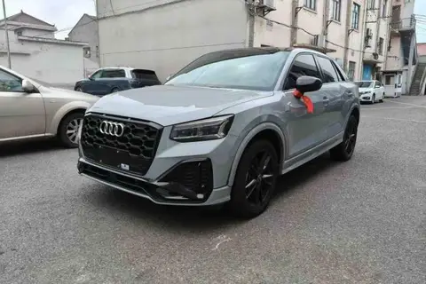 Audi Q2L 2022
