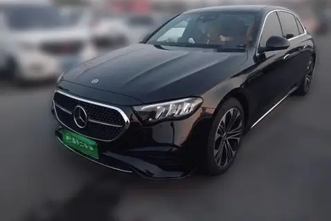 Mercedes-Benz E-Class 2024