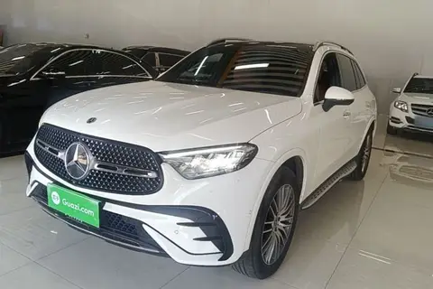 Mercedes-Benz GLC 2023