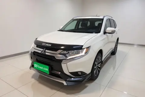 Mitsubishi Outlander 2021