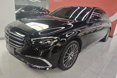 Mercedes-Benz E-Class 2023