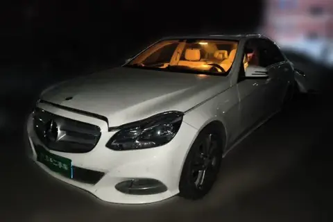Mercedes-Benz E-Class 2013
