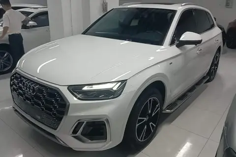 Audi Q5L 2023