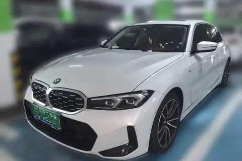BMW 3 Series 2022