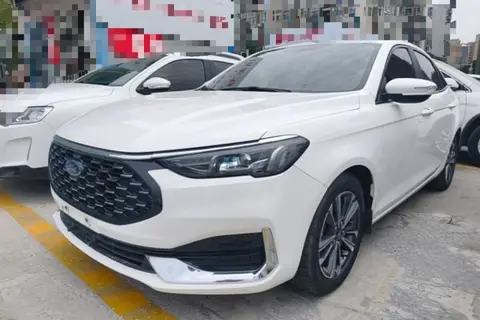 Ford Escort 2021