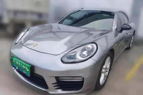 Porsche Panamera 2013