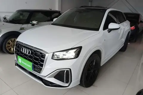 Audi Q2L 2023