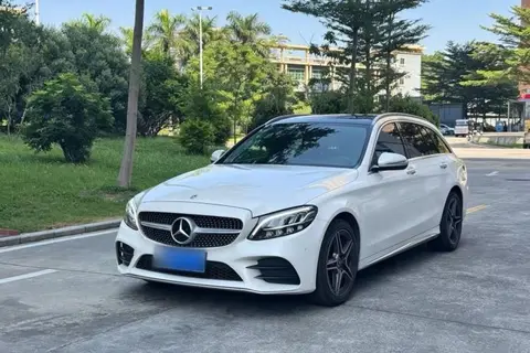 Mercedes-Benz C-Class 2021