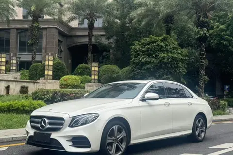 Mercedes-Benz E-Class 2018