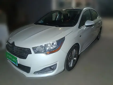Citroën C4L 2016
