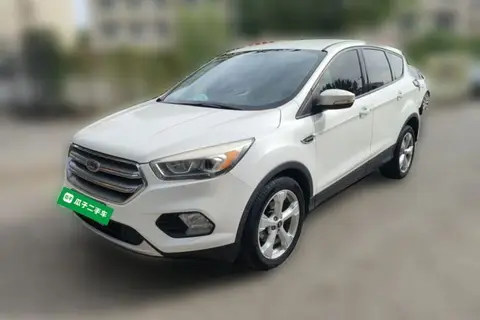 Ford Kuga 2016