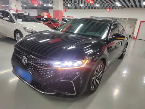 Volkswagen Passat 2022
