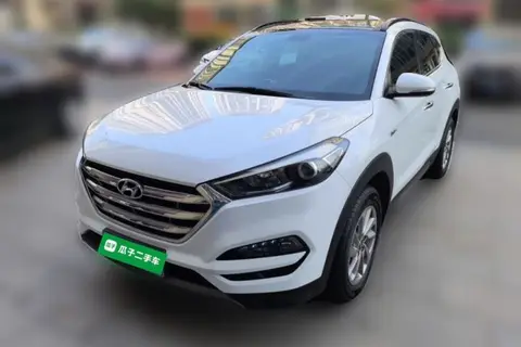 Hyundai Tucson 2015