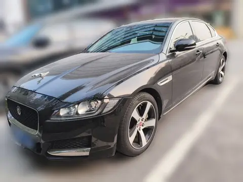 Jaguar XFL 2020