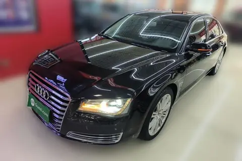 Audi A8 2012