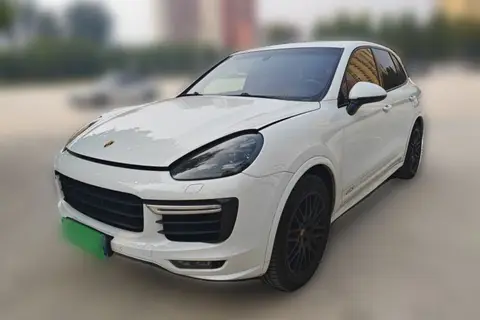 Porsche Cayenne 2015