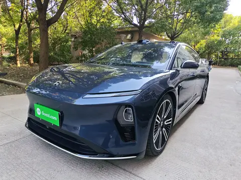 NIO ET9 2025