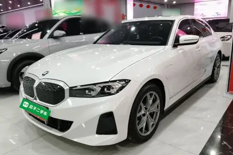 BMW i3 2025