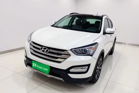 Hyundai Santa Fe 2015