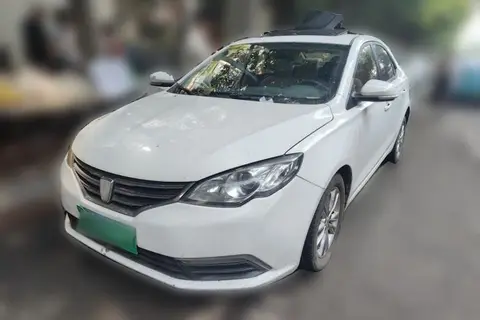 Roewe 360 2015