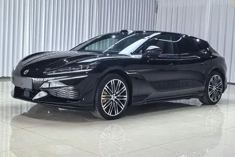 Denza Z9 GT 2026