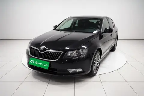 Skoda Superb 2015