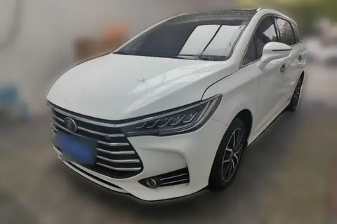BYD Song MAX 2017