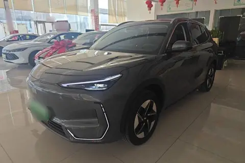 Geely E5 2025