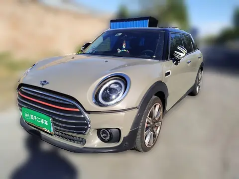 MINI CLUBMAN 2020