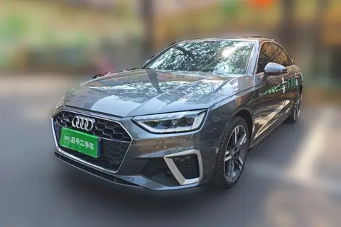 Audi A4L 2021