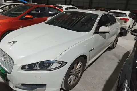 Jaguar XF 2014