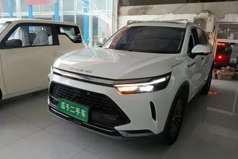 BAIC X7 2021