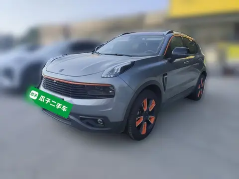 Lynk & Co 01 2019