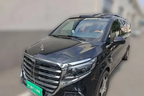 Mercedes-Benz Vito 2024