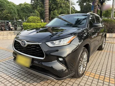 Toyota Highlander 2023