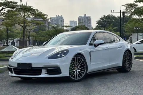 Porsche Panamera 2017