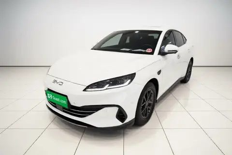 BYD Seal 06 2025