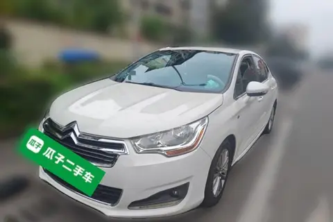 Citroën C4L 2014