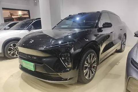 NIO ES8 2023
